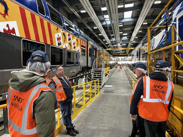 Visite avec les BTS 1ère année maintenance des systèmes.