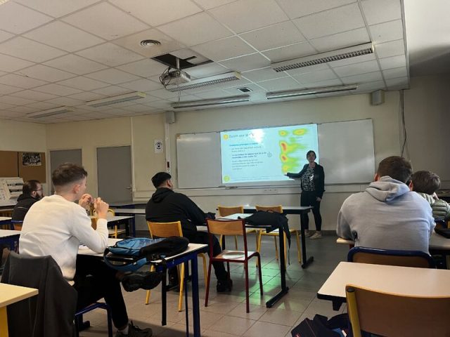 Aline MICHOT – Atelier sur la rédaction de CV, la lettre de motivation et la préparation aux entretiens.